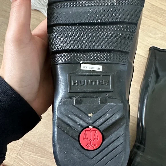 Hunter Glossy Black Rain Boots - Picture 8 of 10